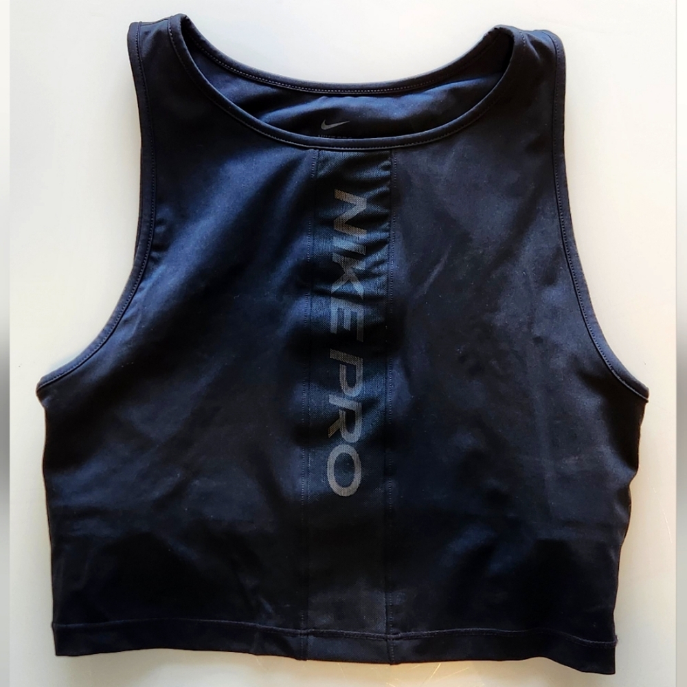 Nike Pro Dri-Fit Women's Crop